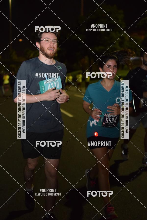 Buy your photos of the eventNight Run 2019 - Pop - Rio de Janeiro on Fotop