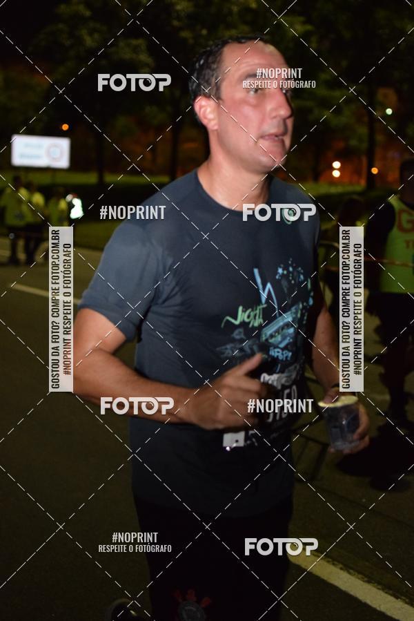Buy your photos of the eventNight Run 2019 - Pop - Rio de Janeiro on Fotop