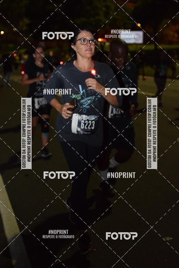 Buy your photos of the eventNight Run 2019 - Pop - Rio de Janeiro on Fotop
