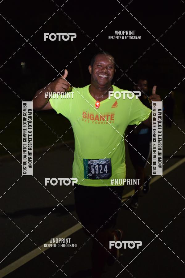 Buy your photos of the eventNight Run 2019 - Pop - Rio de Janeiro on Fotop