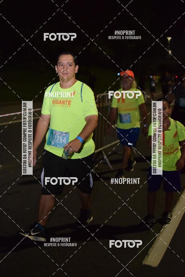 Buy your photos of the eventNight Run 2019 - Pop - Rio de Janeiro on Fotop