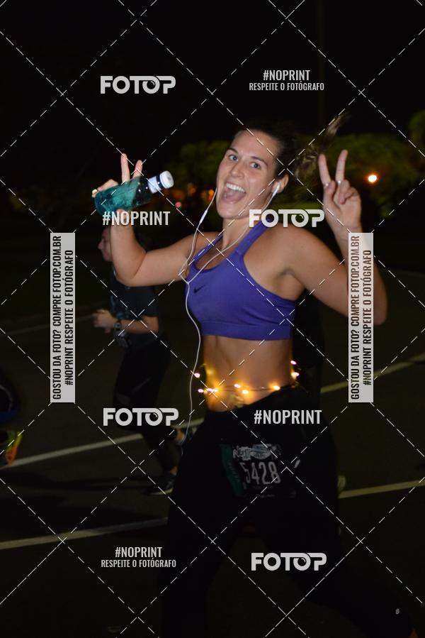 Buy your photos of the eventNight Run 2019 - Pop - Rio de Janeiro on Fotop