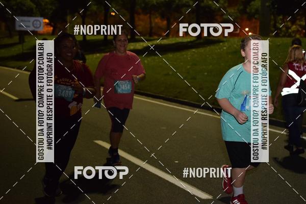 Buy your photos of the eventNight Run 2019 - Pop - Rio de Janeiro on Fotop