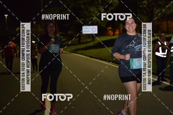 Buy your photos of the eventNight Run 2019 - Pop - Rio de Janeiro on Fotop