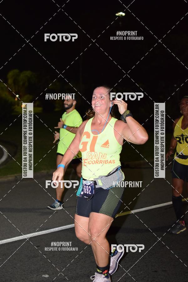 Buy your photos of the eventNight Run 2019 - Pop - Rio de Janeiro on Fotop