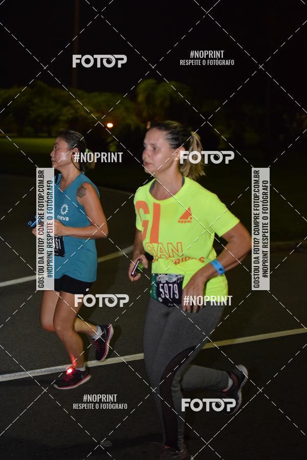 Buy your photos of the eventNight Run 2019 - Pop - Rio de Janeiro on Fotop