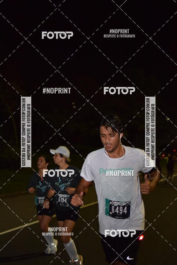 Buy your photos of the eventNight Run 2019 - Pop - Rio de Janeiro on Fotop