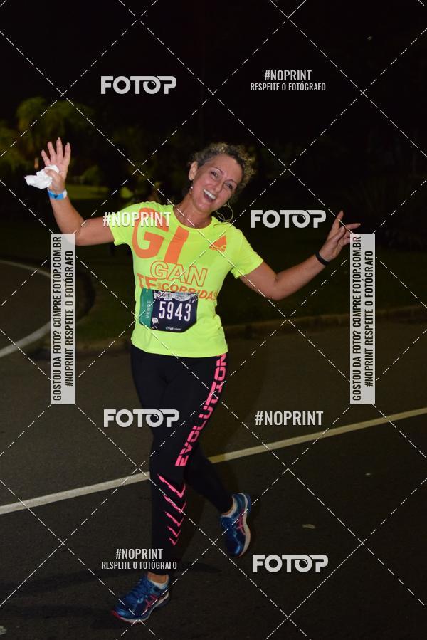 Buy your photos of the eventNight Run 2019 - Pop - Rio de Janeiro on Fotop