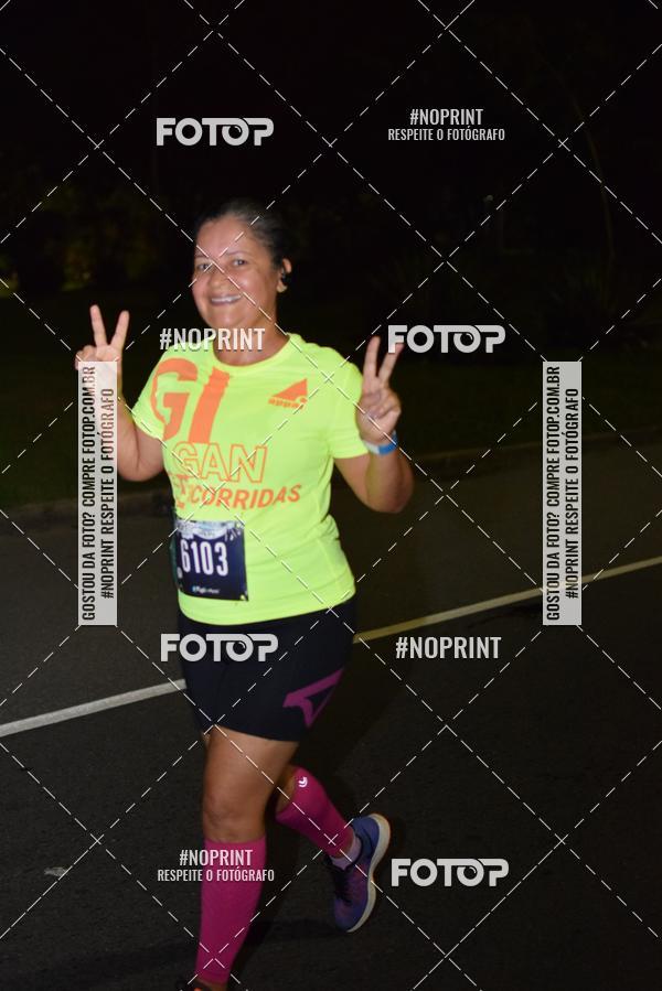 Buy your photos of the eventNight Run 2019 - Pop - Rio de Janeiro on Fotop
