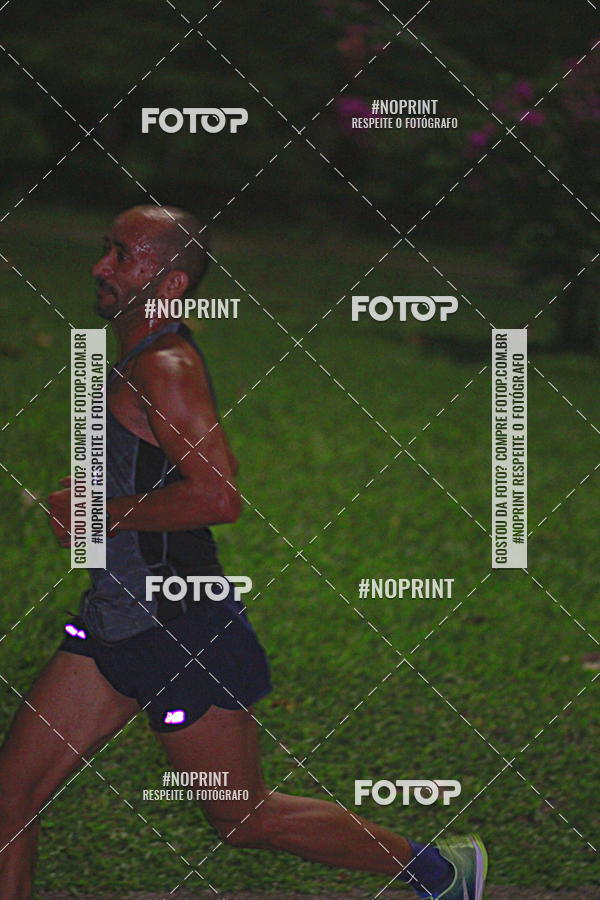 Buy your photos of the eventNight Run 2019 - Pop - Rio de Janeiro on Fotop