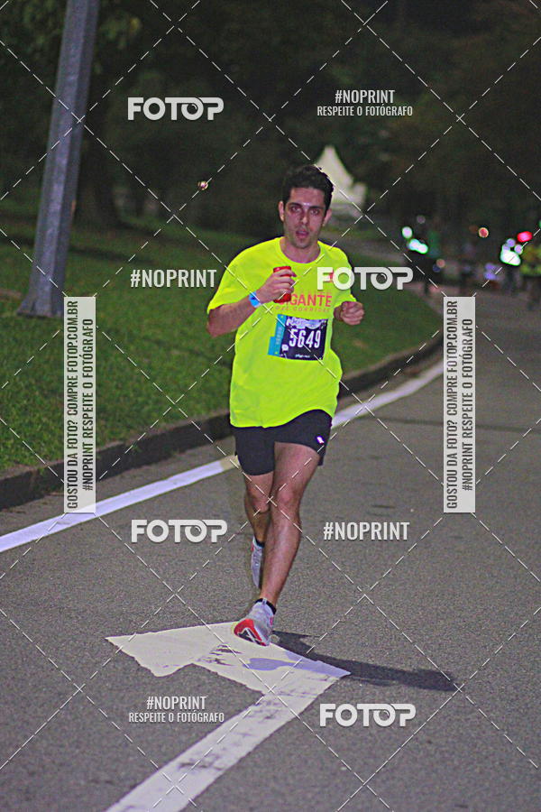 Buy your photos of the eventNight Run 2019 - Pop - Rio de Janeiro on Fotop