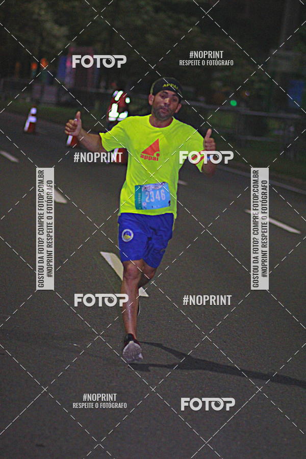 Buy your photos of the eventNight Run 2019 - Pop - Rio de Janeiro on Fotop