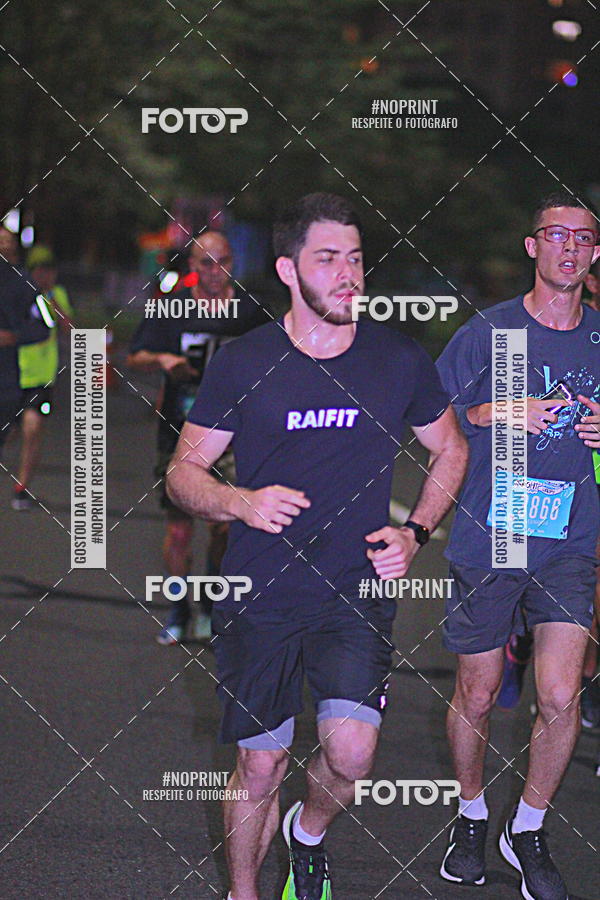 Buy your photos of the eventNight Run 2019 - Pop - Rio de Janeiro on Fotop
