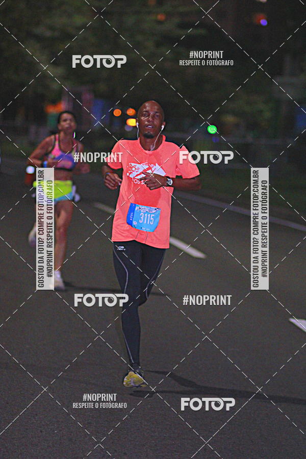 Buy your photos of the eventNight Run 2019 - Pop - Rio de Janeiro on Fotop