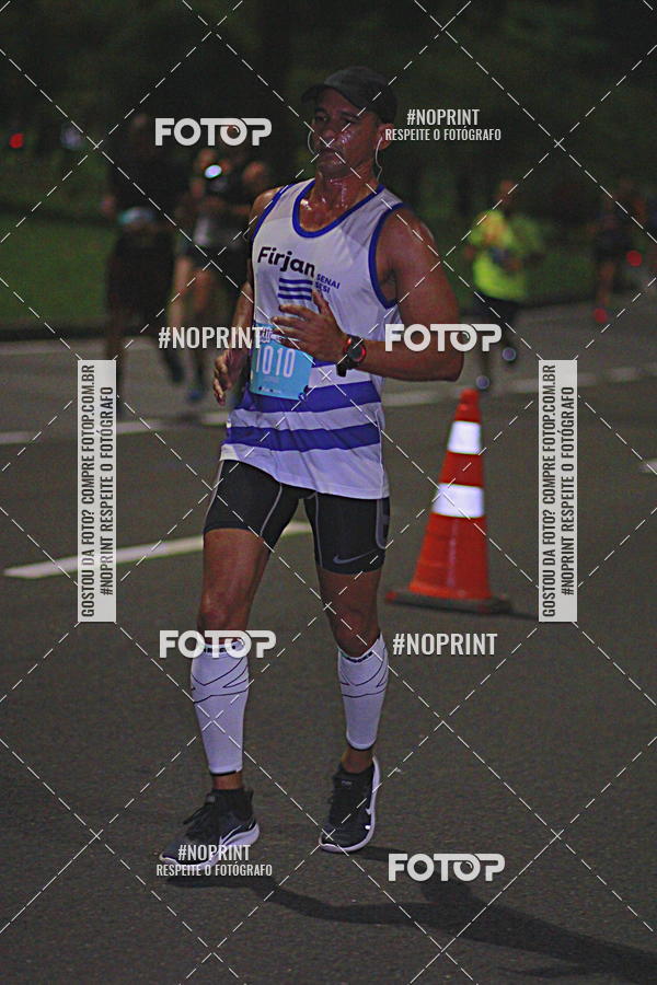 Buy your photos of the eventNight Run 2019 - Pop - Rio de Janeiro on Fotop