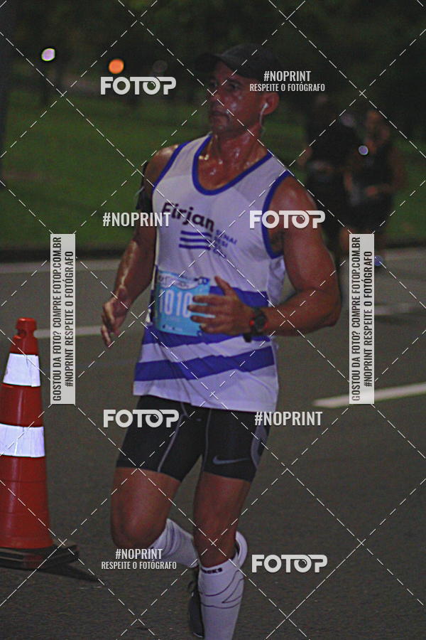 Buy your photos of the eventNight Run 2019 - Pop - Rio de Janeiro on Fotop
