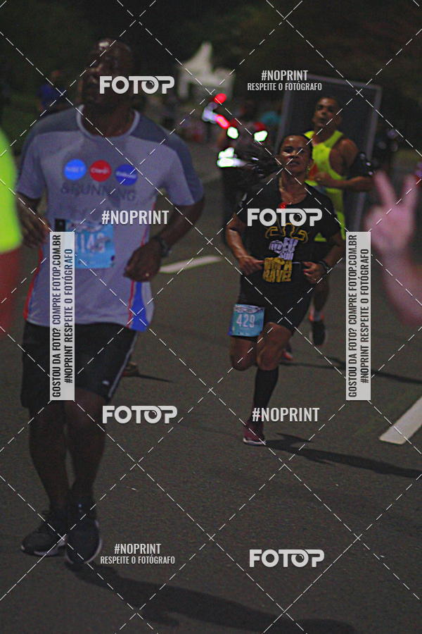 Buy your photos of the eventNight Run 2019 - Pop - Rio de Janeiro on Fotop