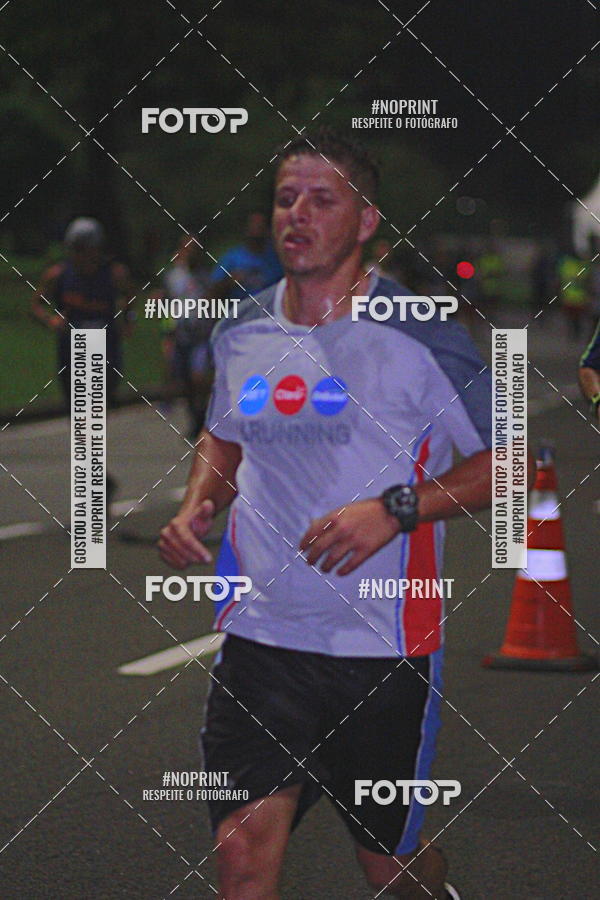 Buy your photos of the eventNight Run 2019 - Pop - Rio de Janeiro on Fotop