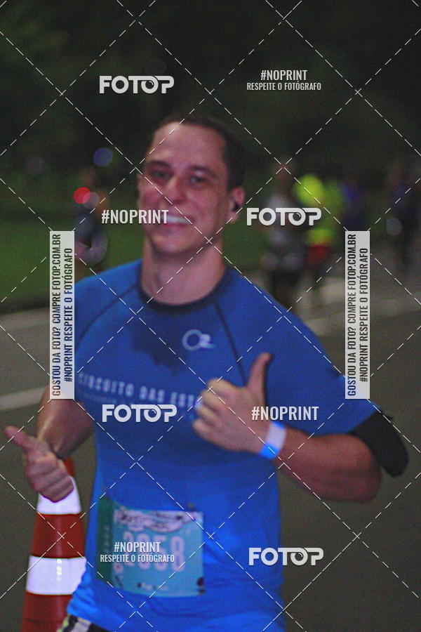 Buy your photos of the eventNight Run 2019 - Pop - Rio de Janeiro on Fotop