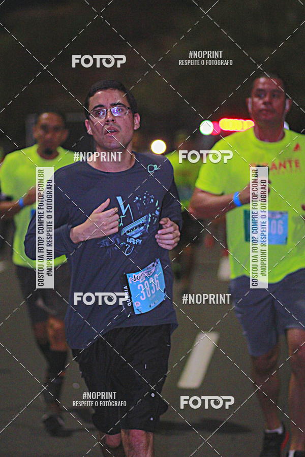 Buy your photos of the eventNight Run 2019 - Pop - Rio de Janeiro on Fotop