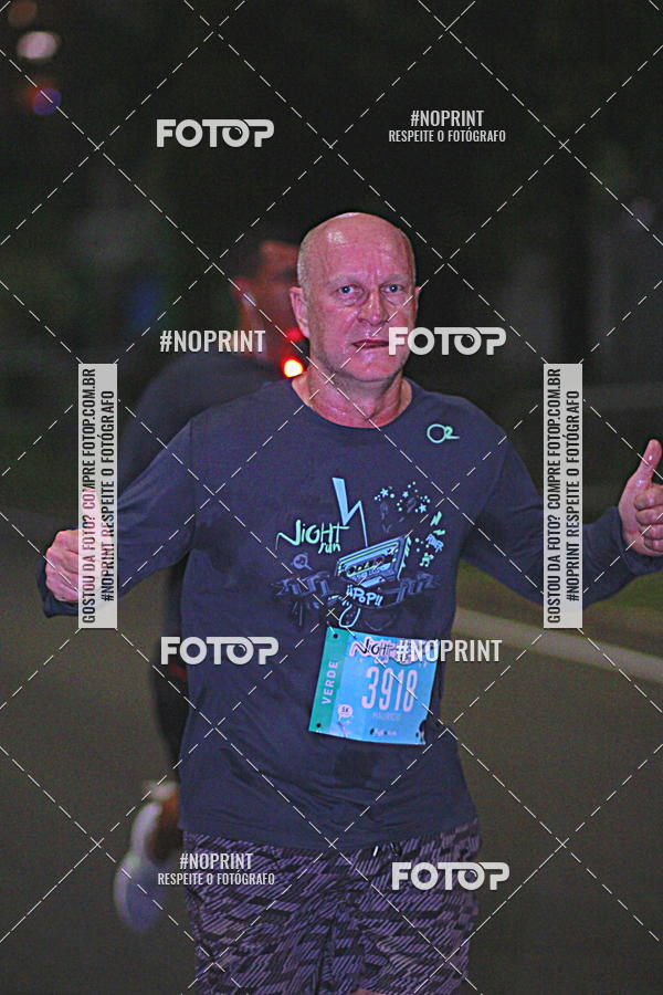 Buy your photos of the eventNight Run 2019 - Pop - Rio de Janeiro on Fotop
