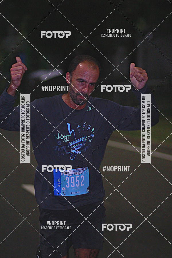 Buy your photos of the eventNight Run 2019 - Pop - Rio de Janeiro on Fotop
