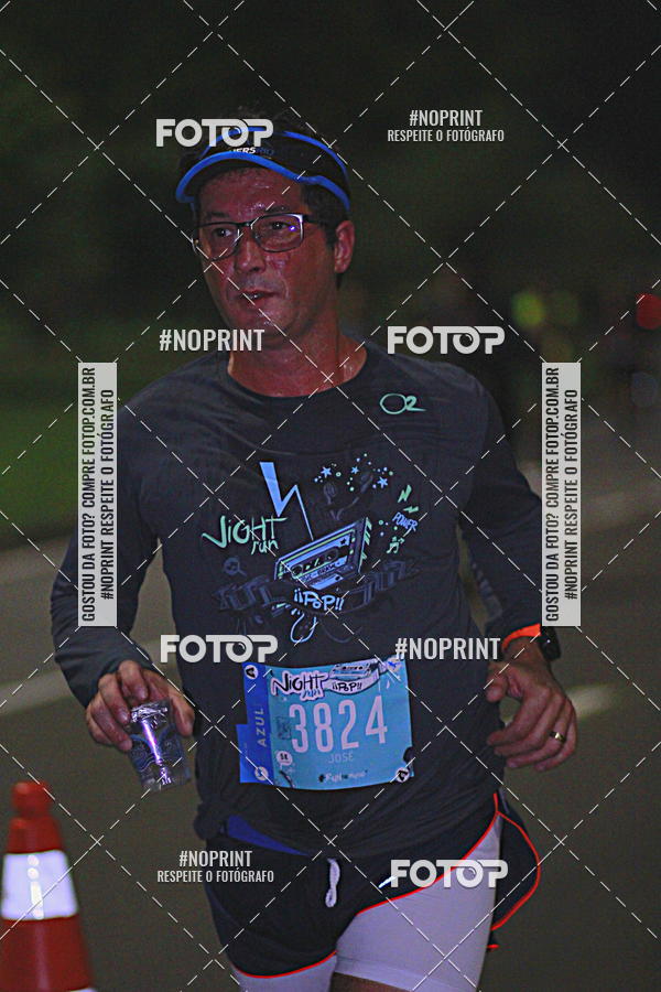 Buy your photos of the eventNight Run 2019 - Pop - Rio de Janeiro on Fotop