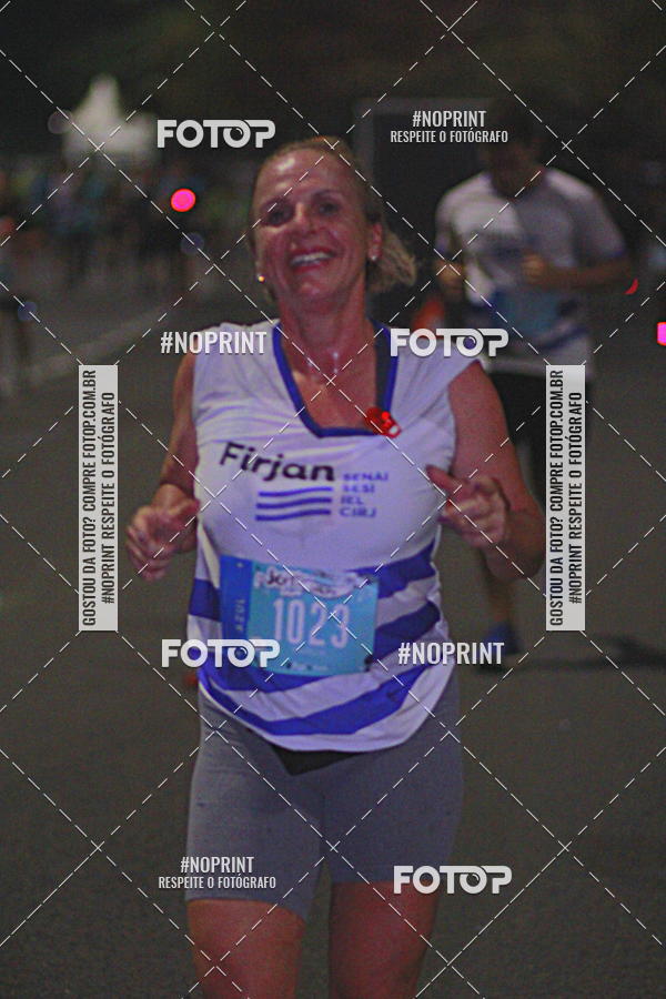 Buy your photos of the eventNight Run 2019 - Pop - Rio de Janeiro on Fotop