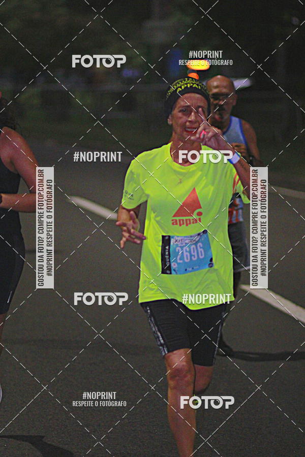 Buy your photos of the eventNight Run 2019 - Pop - Rio de Janeiro on Fotop