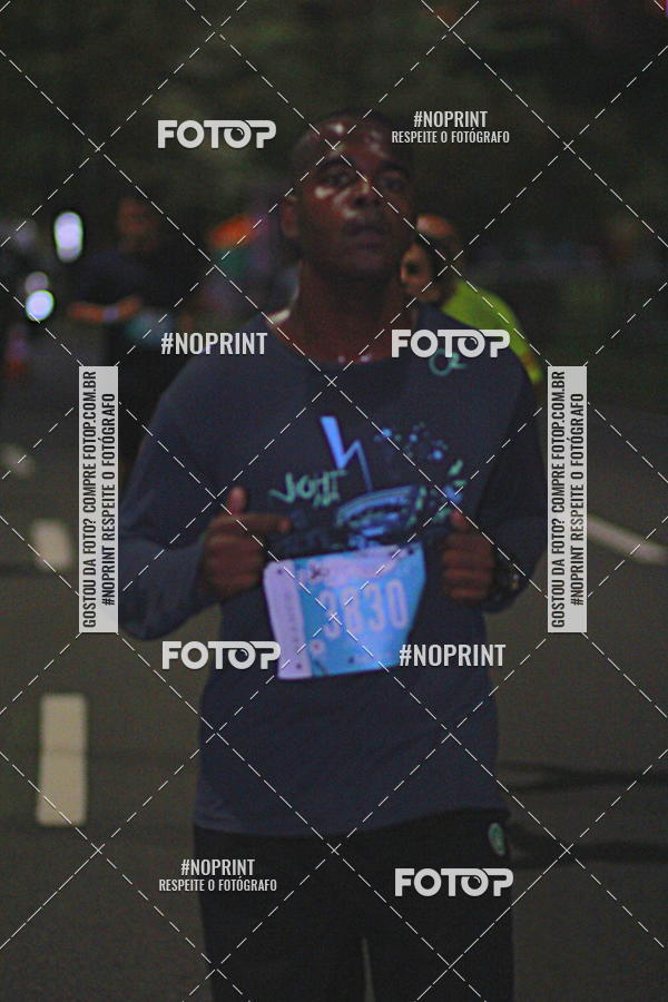 Buy your photos of the eventNight Run 2019 - Pop - Rio de Janeiro on Fotop