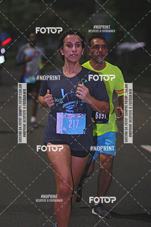 Buy your photos of the eventNight Run 2019 - Pop - Rio de Janeiro on Fotop