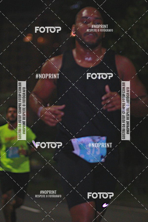 Buy your photos of the eventNight Run 2019 - Pop - Rio de Janeiro on Fotop