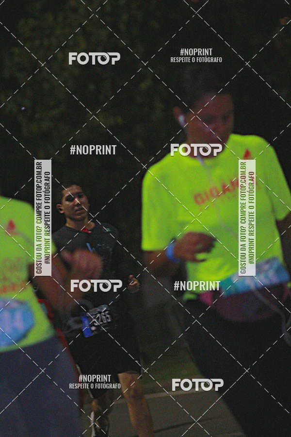 Buy your photos of the eventNight Run 2019 - Pop - Rio de Janeiro on Fotop