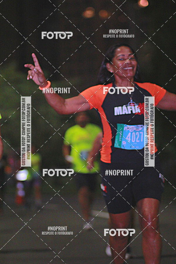 Buy your photos of the eventNight Run 2019 - Pop - Rio de Janeiro on Fotop