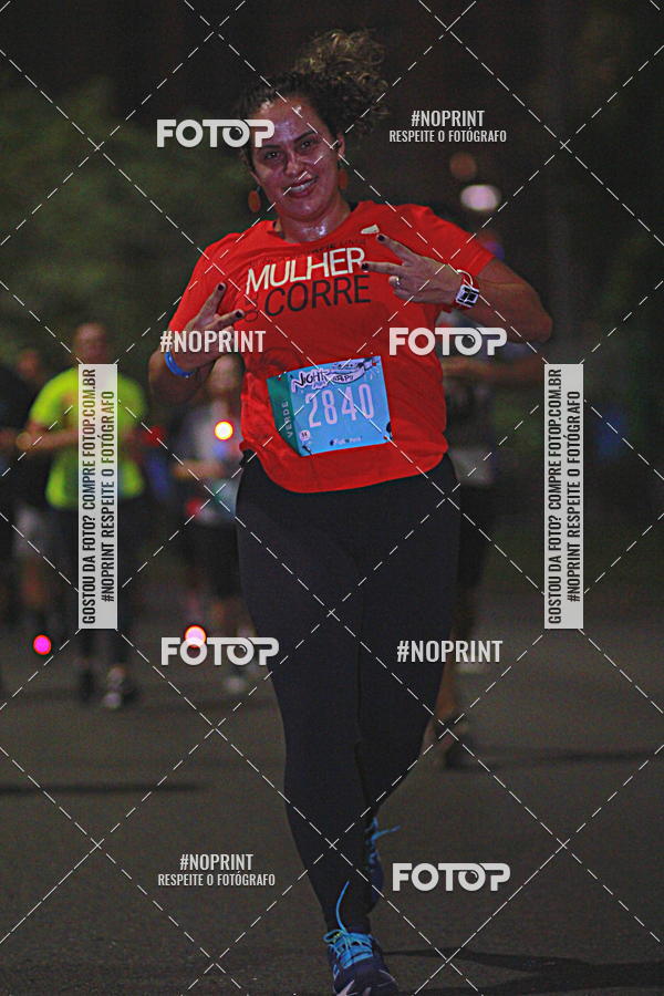 Buy your photos of the eventNight Run 2019 - Pop - Rio de Janeiro on Fotop