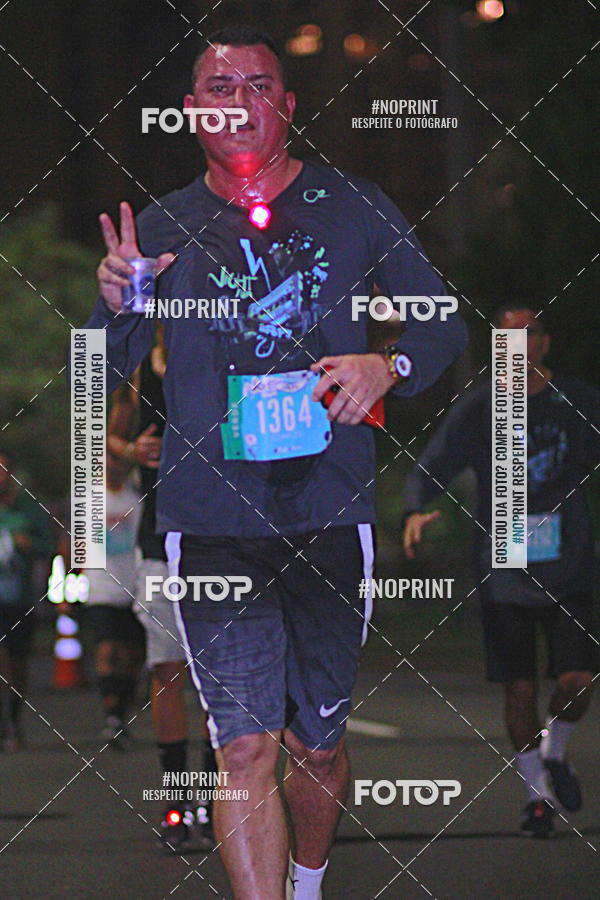 Buy your photos of the eventNight Run 2019 - Pop - Rio de Janeiro on Fotop