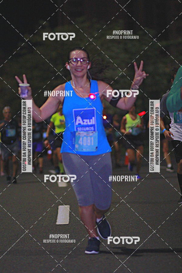 Buy your photos of the eventNight Run 2019 - Pop - Rio de Janeiro on Fotop