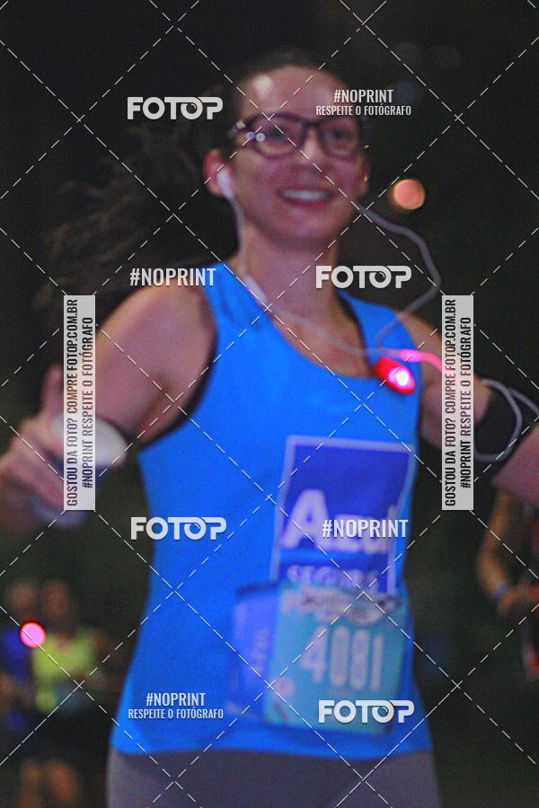 Buy your photos of the eventNight Run 2019 - Pop - Rio de Janeiro on Fotop