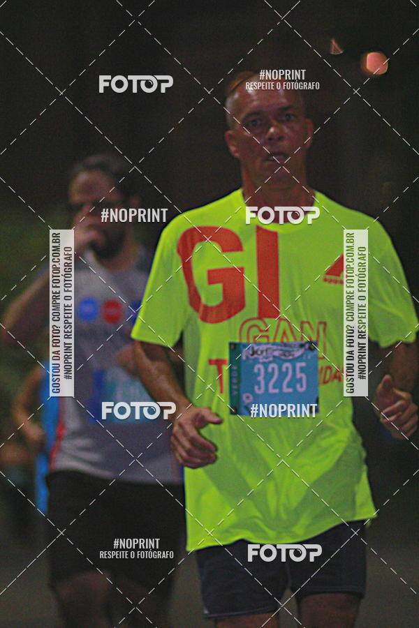 Buy your photos of the eventNight Run 2019 - Pop - Rio de Janeiro on Fotop