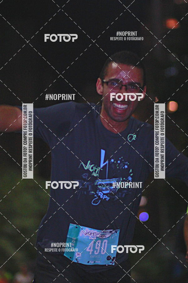 Buy your photos of the eventNight Run 2019 - Pop - Rio de Janeiro on Fotop