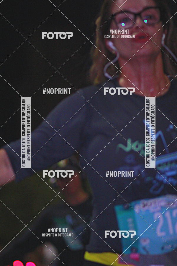 Buy your photos of the eventNight Run 2019 - Pop - Rio de Janeiro on Fotop
