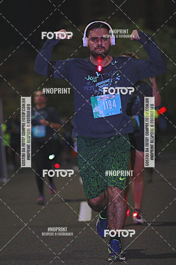 Buy your photos of the eventNight Run 2019 - Pop - Rio de Janeiro on Fotop