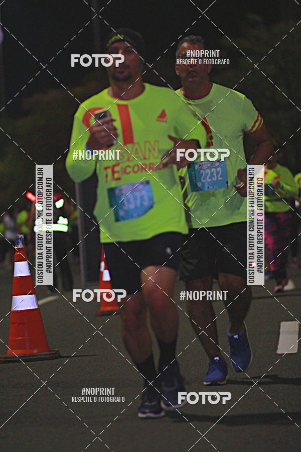 Buy your photos of the eventNight Run 2019 - Pop - Rio de Janeiro on Fotop
