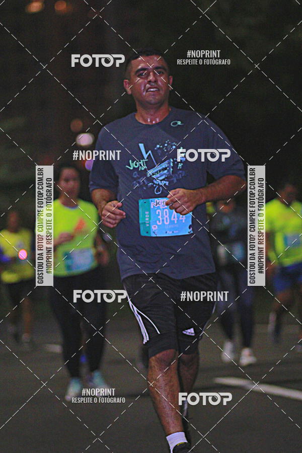 Buy your photos of the eventNight Run 2019 - Pop - Rio de Janeiro on Fotop