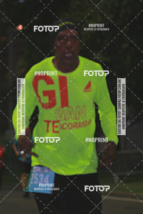 Buy your photos of the eventNight Run 2019 - Pop - Rio de Janeiro on Fotop