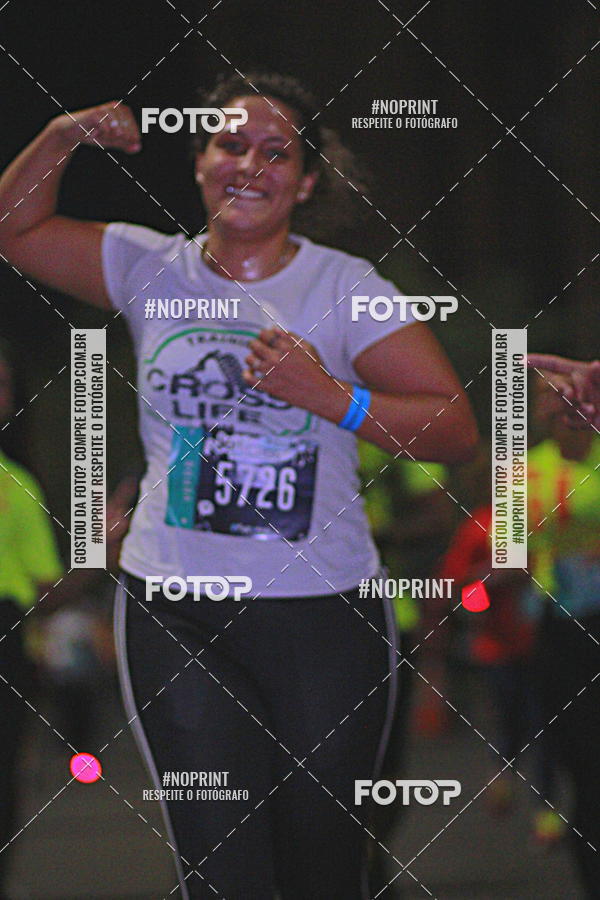 Buy your photos of the eventNight Run 2019 - Pop - Rio de Janeiro on Fotop