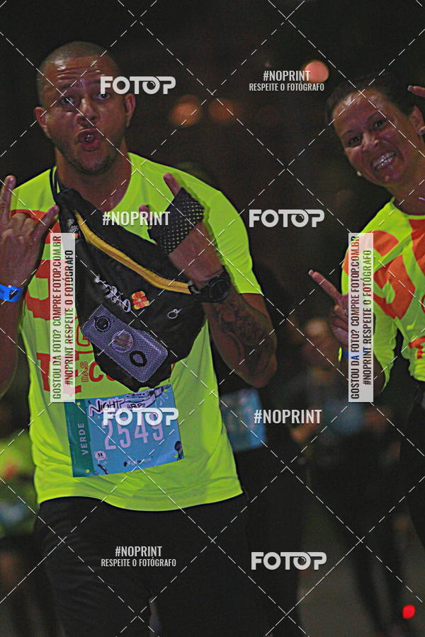 Buy your photos of the eventNight Run 2019 - Pop - Rio de Janeiro on Fotop
