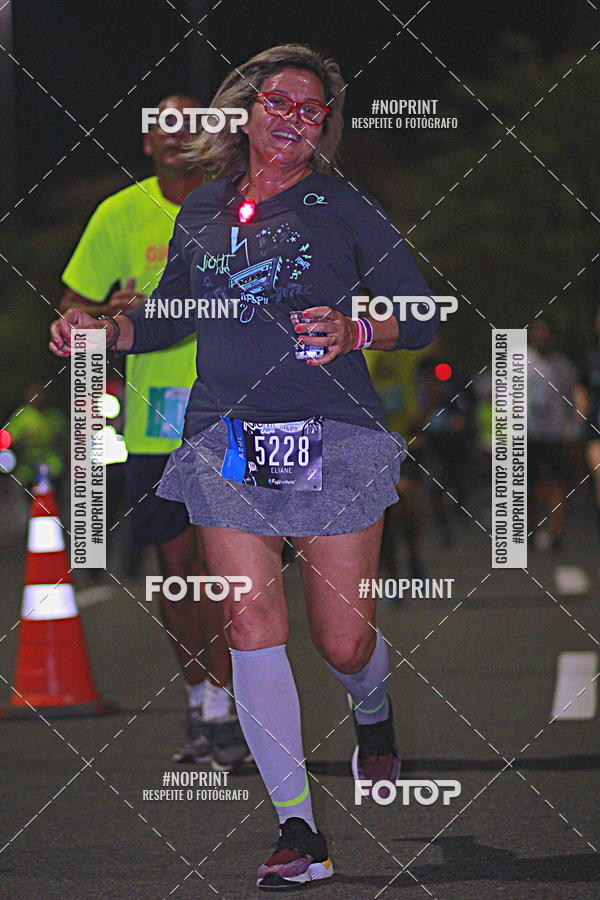 Buy your photos of the eventNight Run 2019 - Pop - Rio de Janeiro on Fotop