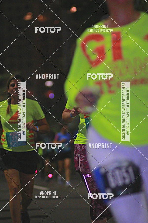 Buy your photos of the eventNight Run 2019 - Pop - Rio de Janeiro on Fotop