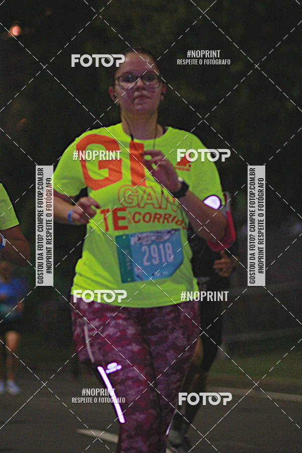 Buy your photos of the eventNight Run 2019 - Pop - Rio de Janeiro on Fotop